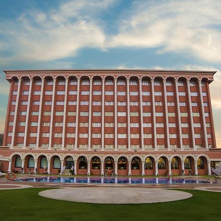 Ramoji Film City- Sitara Luxury Hotel Pedda Ambarpet Екстер'єр фото