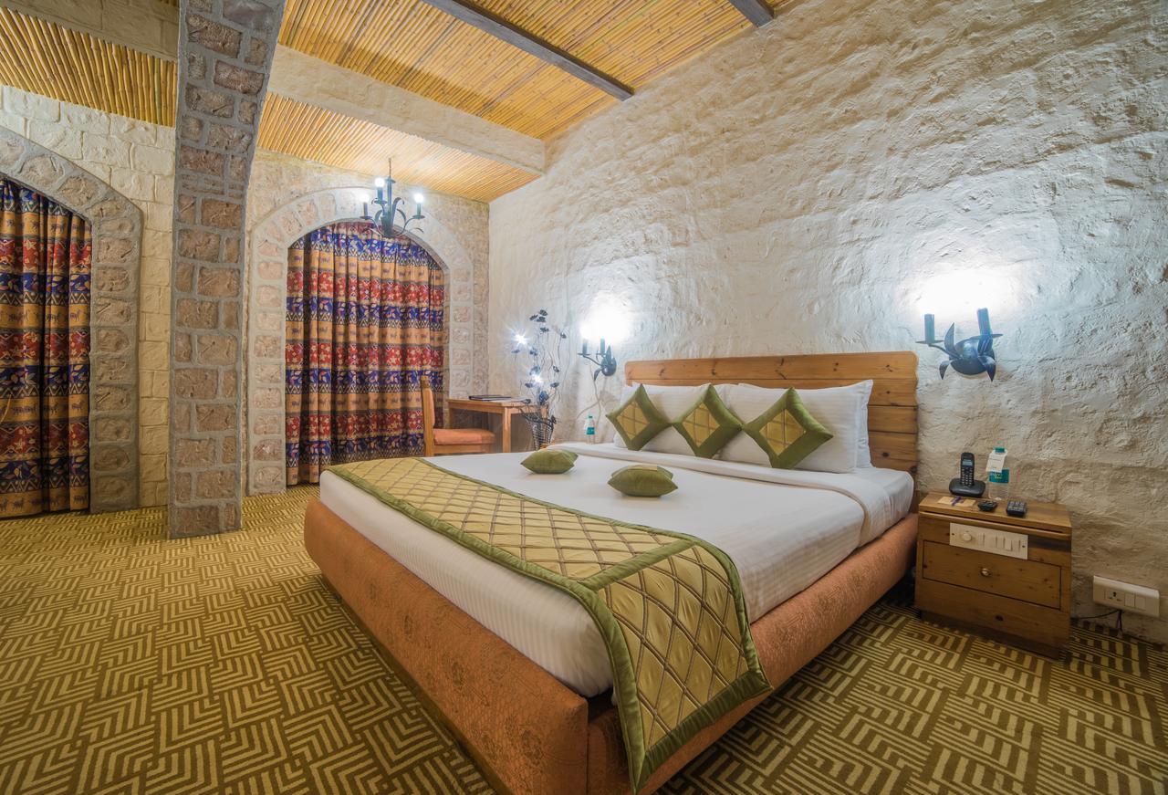 Ramoji Film City- Sitara Luxury Hotel Pedda Ambarpet Екстер'єр фото