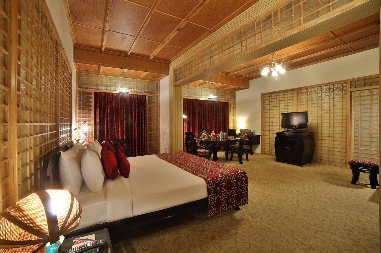 Ramoji Film City- Sitara Luxury Hotel Pedda Ambarpet Екстер'єр фото